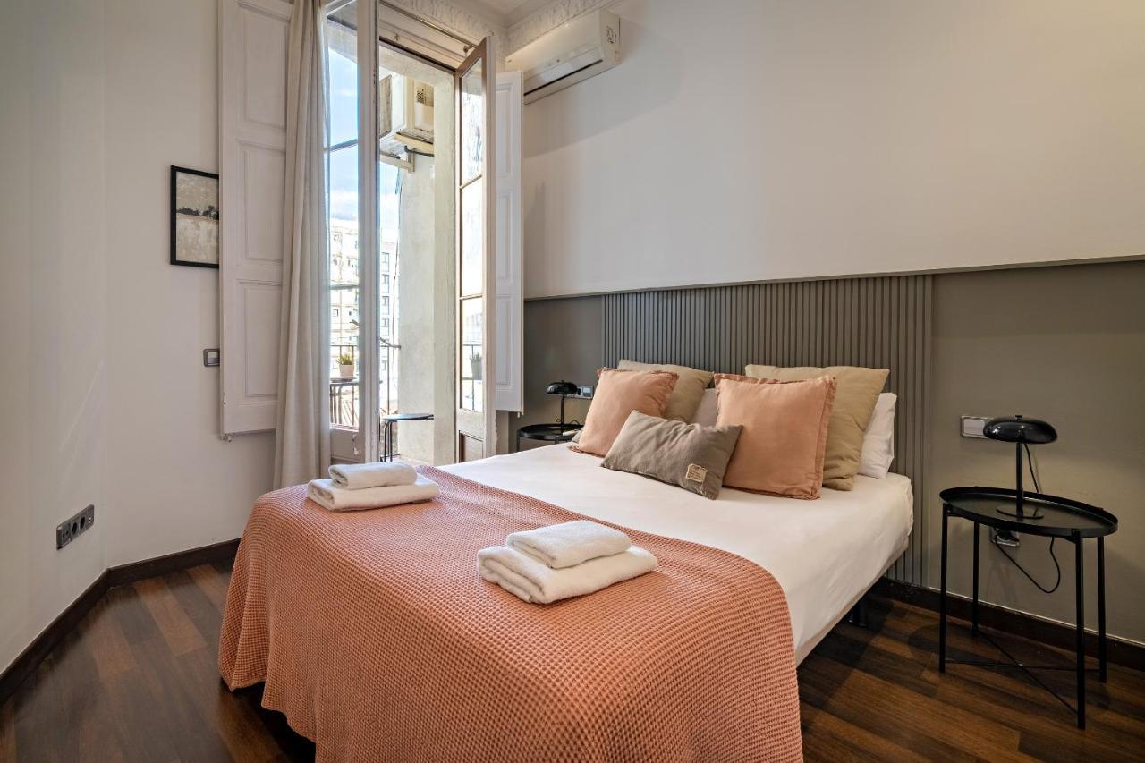 Habitat Apartments Eixample Balconies. Barcelona Bagian luar foto