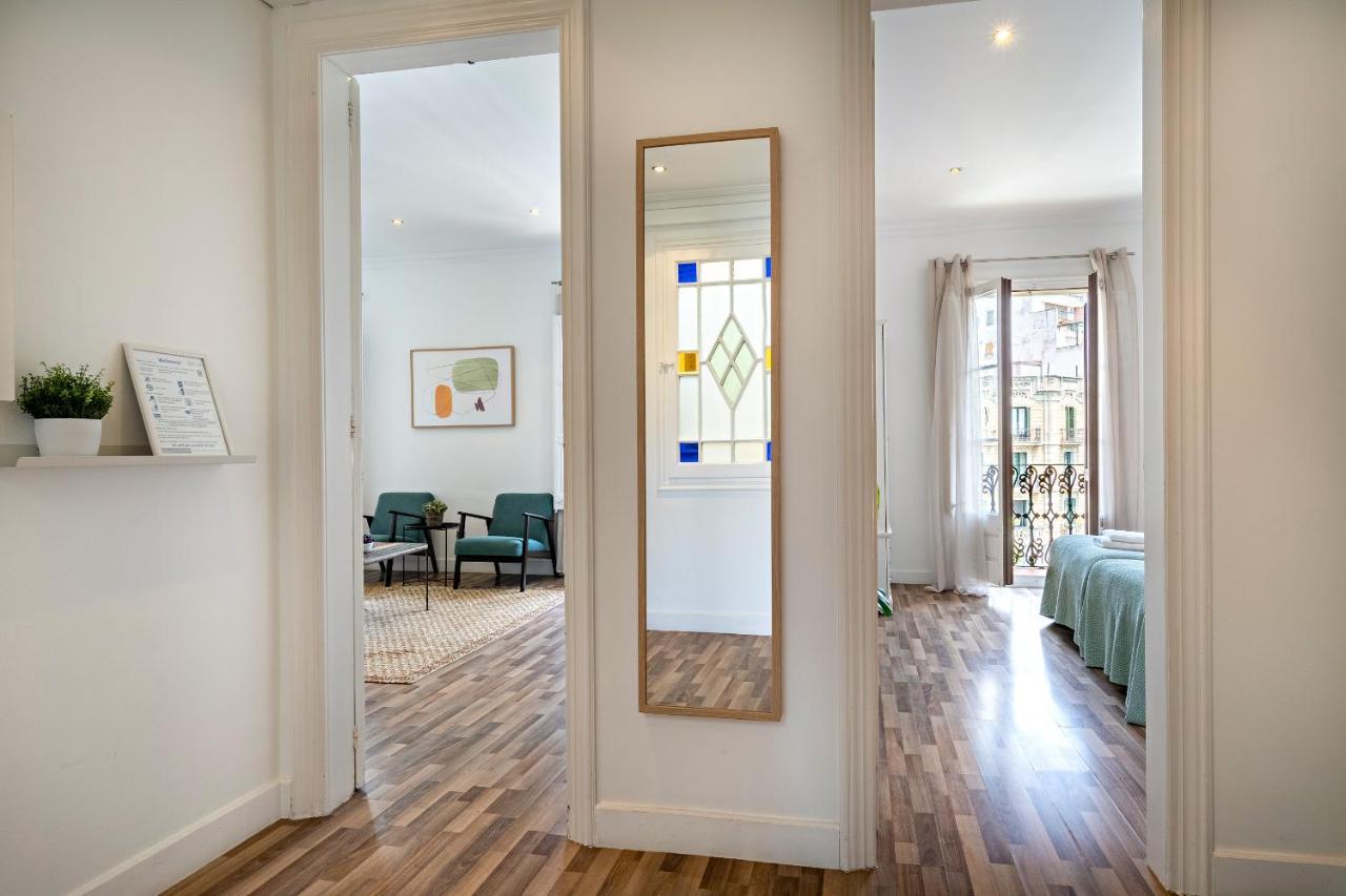 Habitat Apartments Eixample Balconies. Barcelona Bagian luar foto